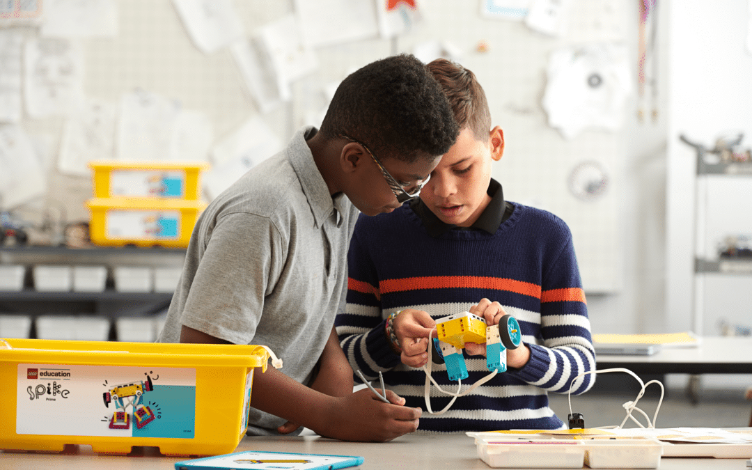 Χρησιμοποιώντας τις δραστηριότητες STEAM σε όλο το πρόγραμμα σπουδών για την ενίσχυση της δέσμευσης